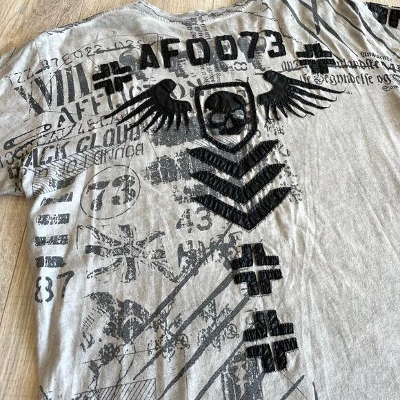 Affliction Men's Medium Distressed Grey and Black Graphic T-shirt Grunge Skater - Picture 3 of 8